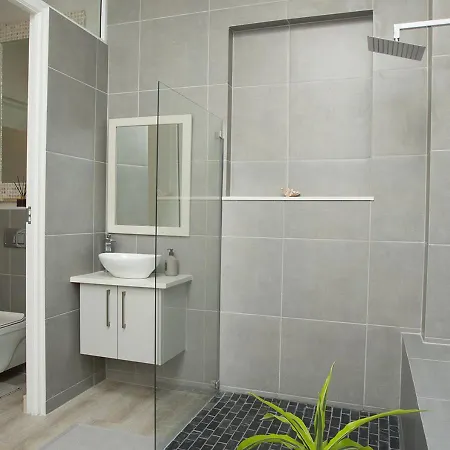 The Beachclub 17 Hout Bay Room photo